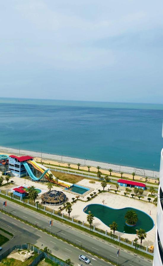 Sea View Studio Apartment In Orbi Residence Batumi Zewnętrze zdjęcie
